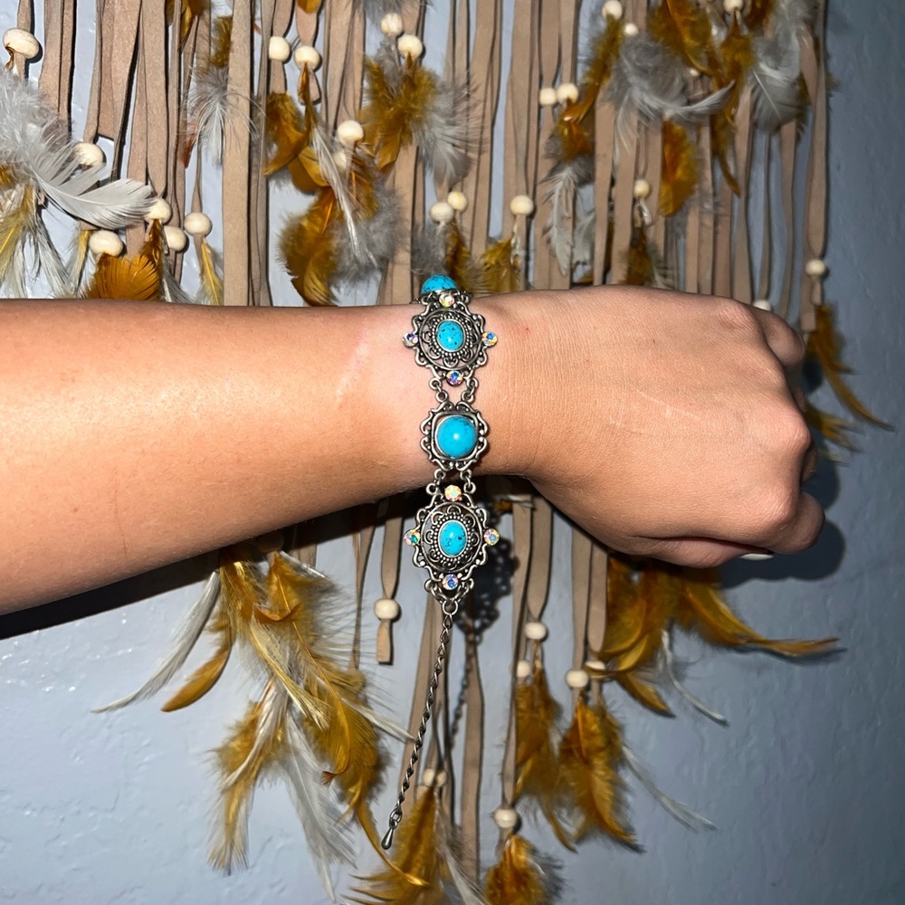 Faux silver and turquoise bracelet